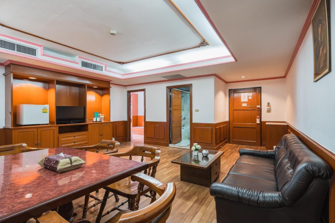 Elizabeth Hotel Банкок Екстериор снимка