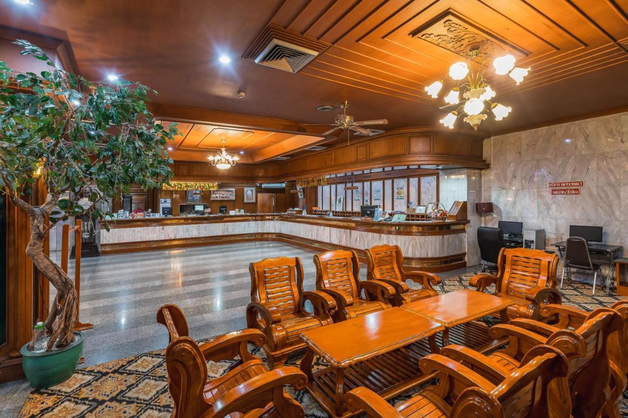 Elizabeth Hotel Банкок Екстериор снимка