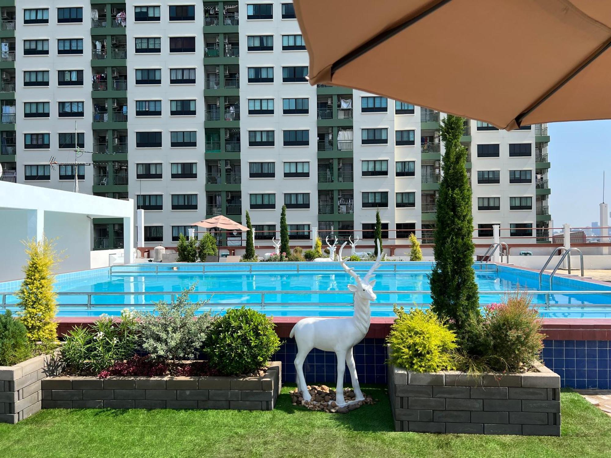 Elizabeth Hotel Банкок Екстериор снимка